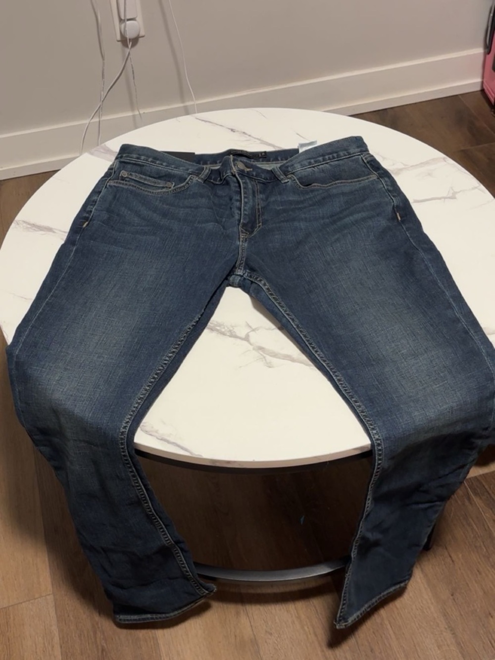 Banana Republic Men's Skinny Jeans in Dark Blue Wash